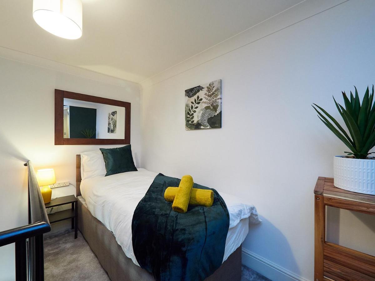 Emerald Suite - Two Story Duplex Apartment - Balcony - Contractors - Family - City Centre - Broadway Plaza - Five Ways - Sleeps 6 Birmingham Exterior foto